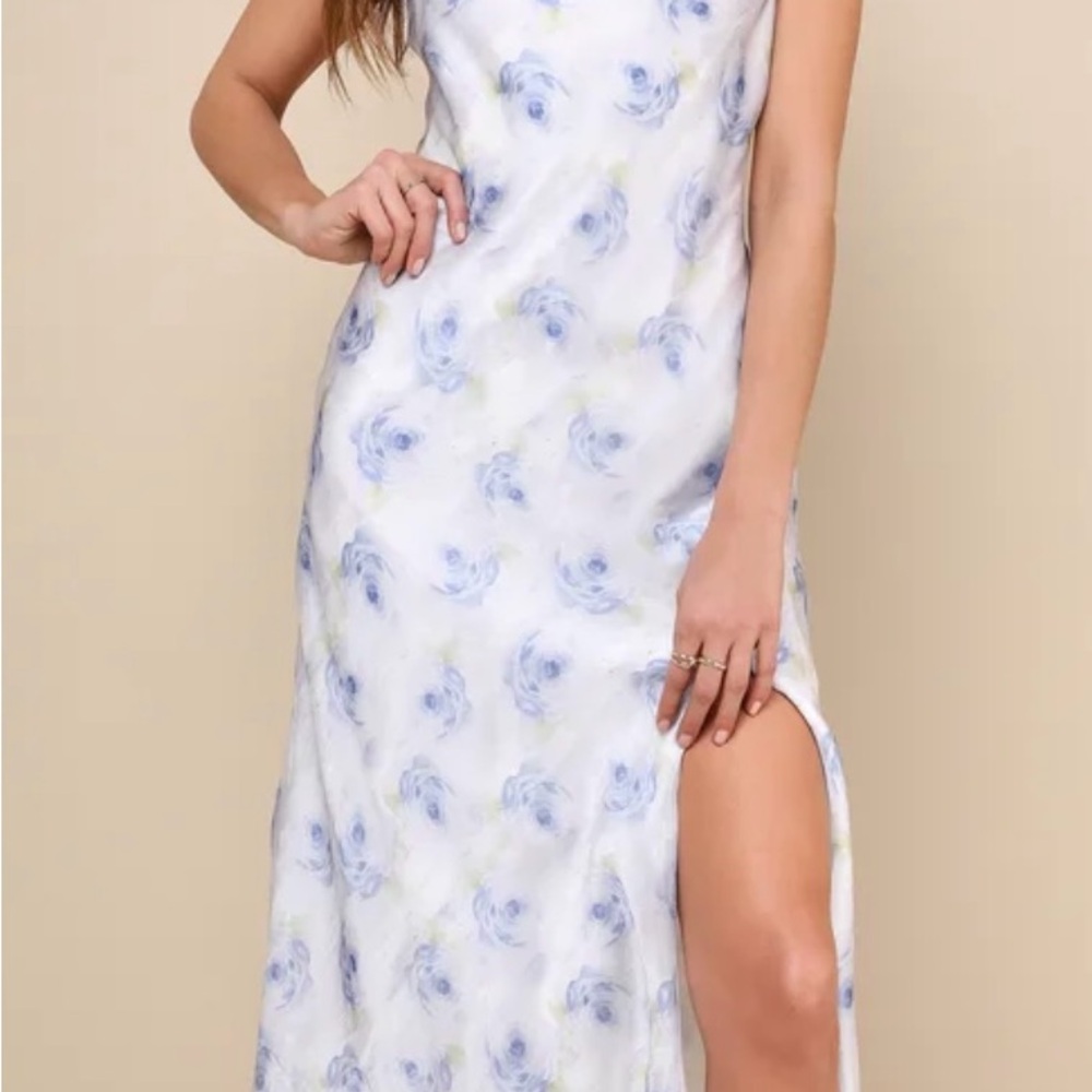Floral Sleeveless Maxi Dress